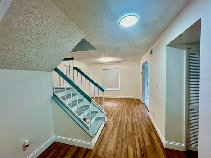 Image No.7-3 Bed Property for sale