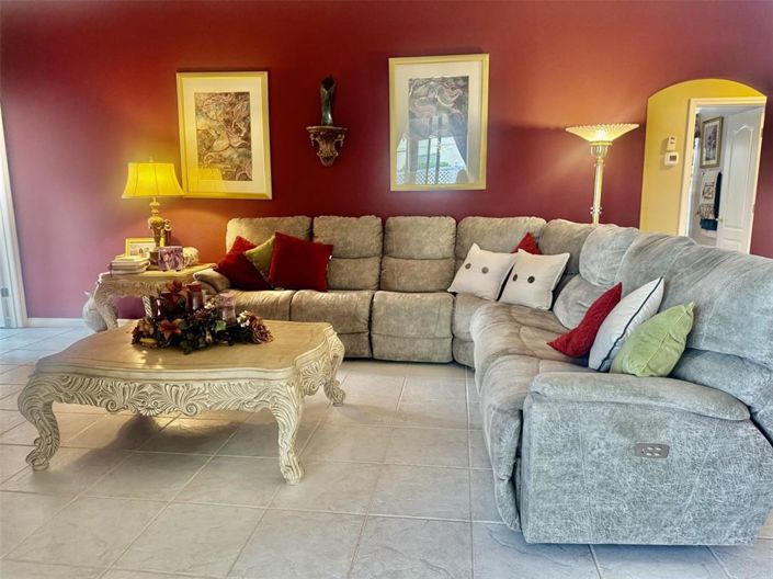 Image No.31-4 Bed Property for sale