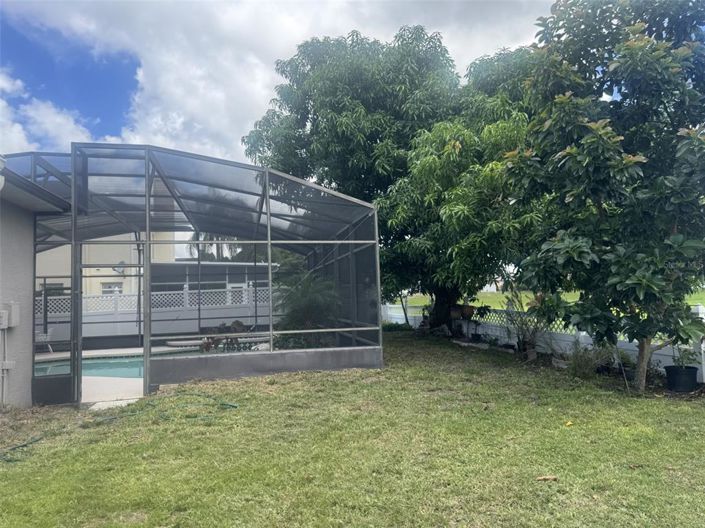 Image No.43-4 Bed Property for sale