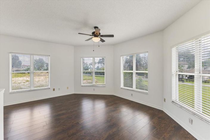 Image No.11-Propriété de 3 chambres à vendre à Windermere