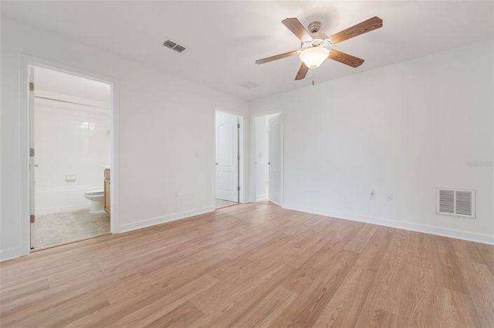 Image No.13-5 Bed Property for sale