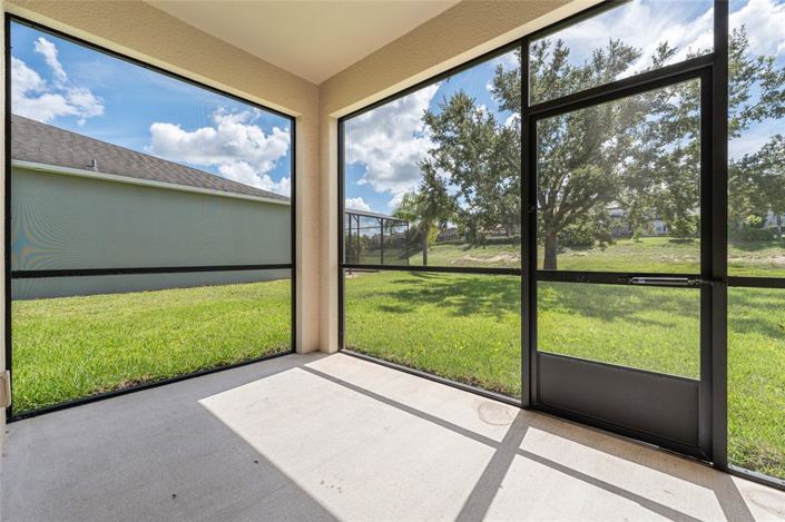 Image No.27-5 Bed Property for sale