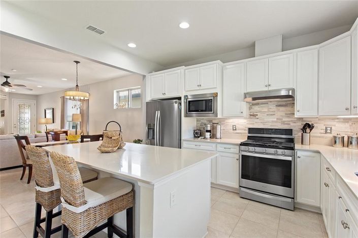 Image No.24-2 Bed Property for sale