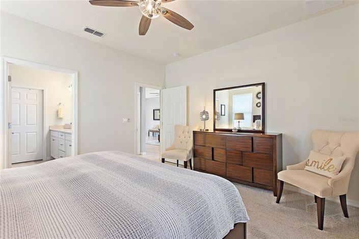 Image No.29-2 Bed Property for sale