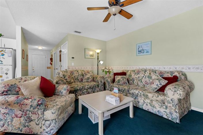 Image No.12-4 Bed Property for sale