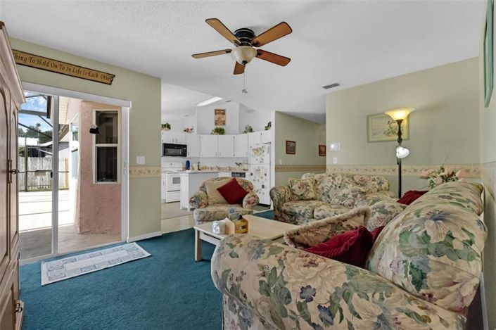 Image No.13-4 Bed Property for sale