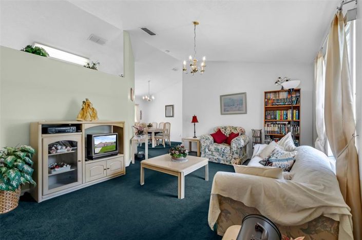 Image No.5-4 Bed Property for sale