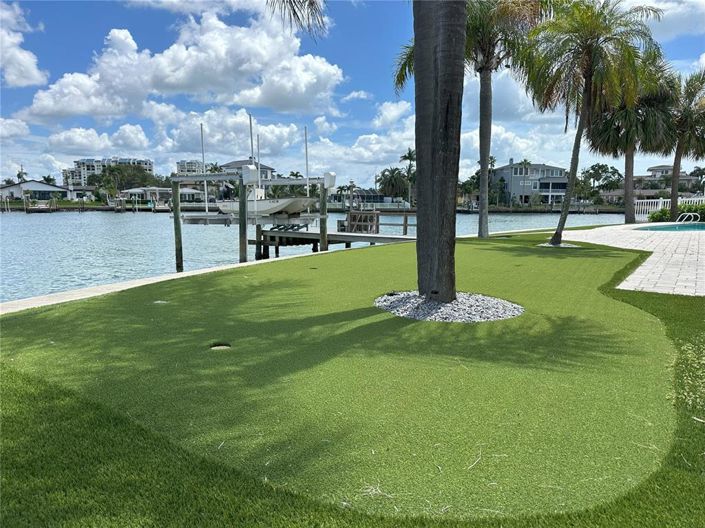 Image No.20-3 Bed Property for sale