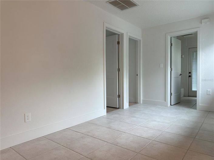 Image No.42-3 Bed Property for sale