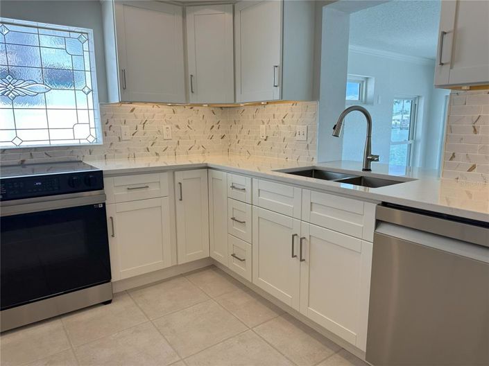 Image No.46-3 Bed Property for sale