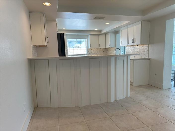 Image No.52-3 Bed Property for sale