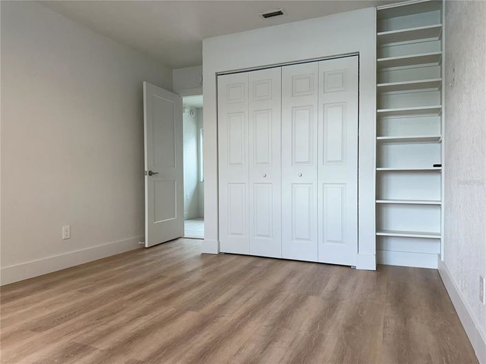 Image No.57-3 Bed Property for sale