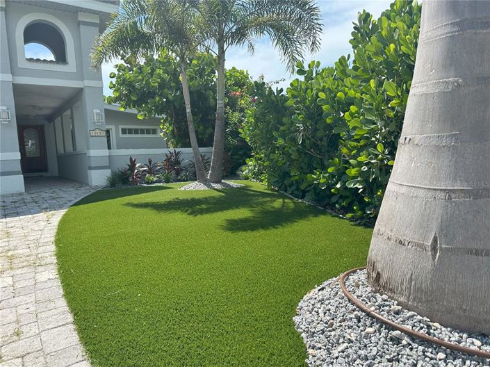 Image No.9-3 Bed Property for sale