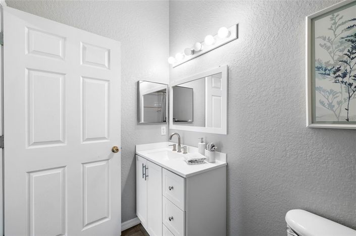 Image No.25-3 Bed Property for sale