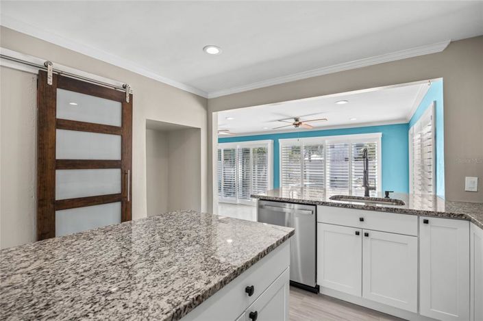 Image No.15-3 Bed Property for sale