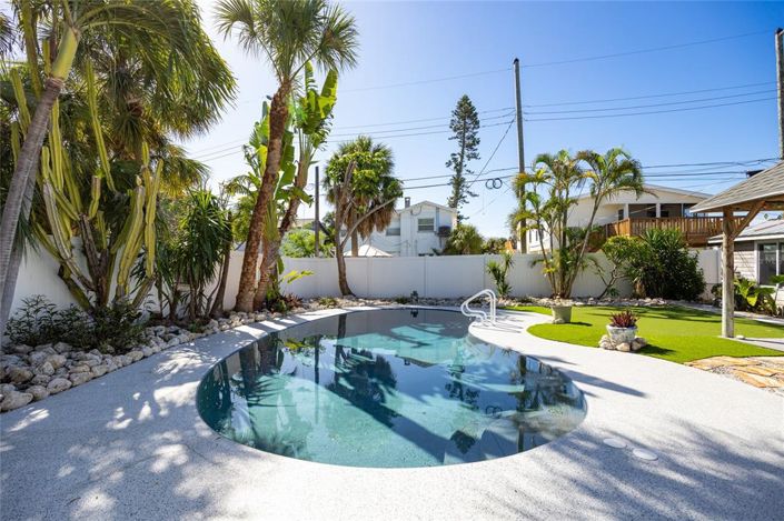 Image No.35-3 Bed Property for sale