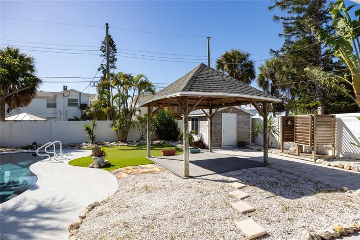 Image No.47-3 Bed Property for sale