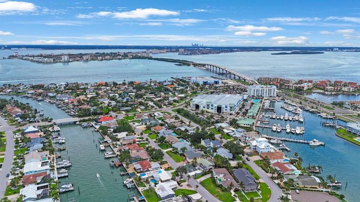 Image No.47-Propriété de 4 chambres à vendre à Floride