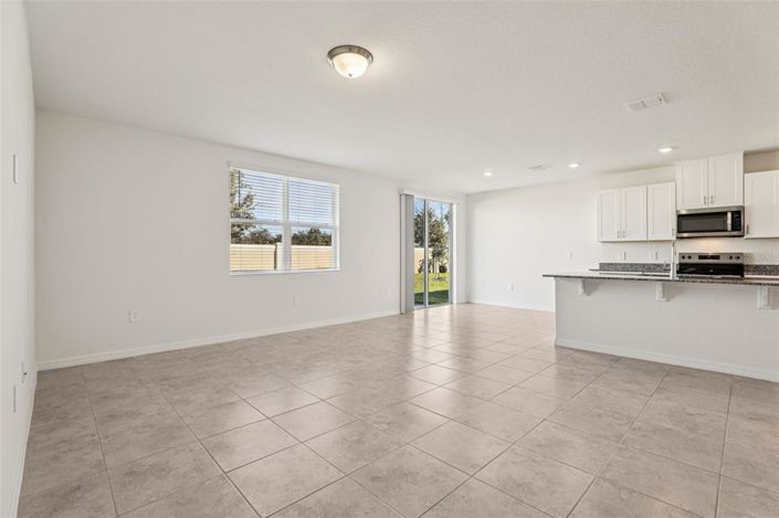 Image No.5-4 Bed Property for sale