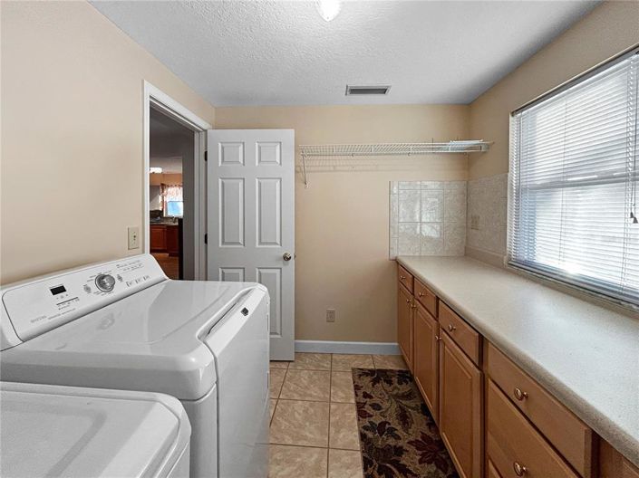 Image No.17-4 Bed Property for sale