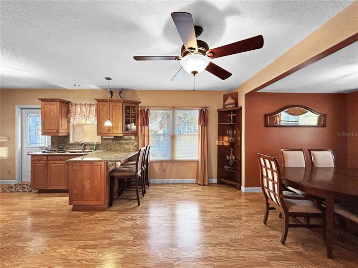 Image No.7-4 Bed Property for sale