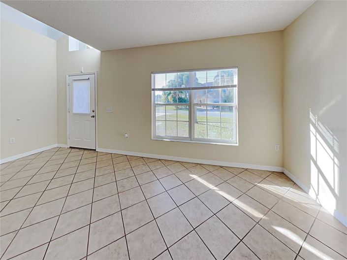 Image No.5-4 Bed Property for sale