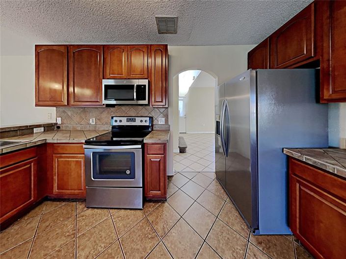 Image No.6-4 Bed Property for sale