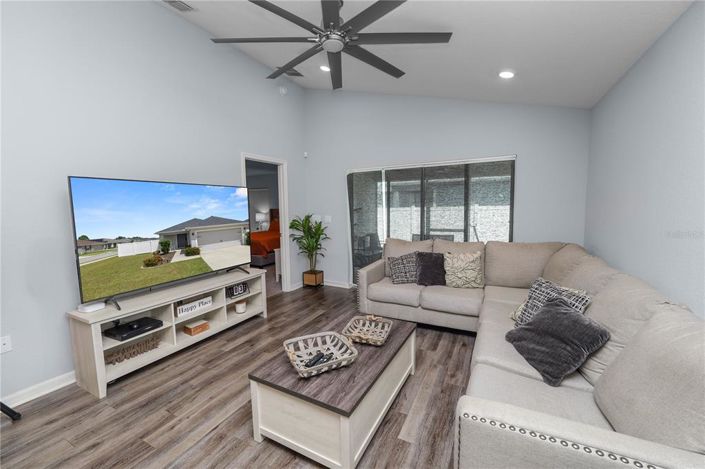 Image No.9-Propriété de 3 chambres à vendre à Davenport