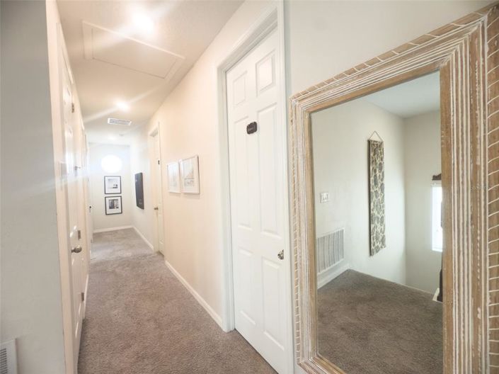 Image No.28-6 Bed Property for sale