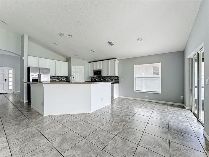 Image No.15-Propriété de 4 chambres à vendre à Kissimmee