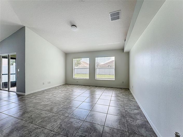 Image No.18-Propriété de 4 chambres à vendre à Kissimmee