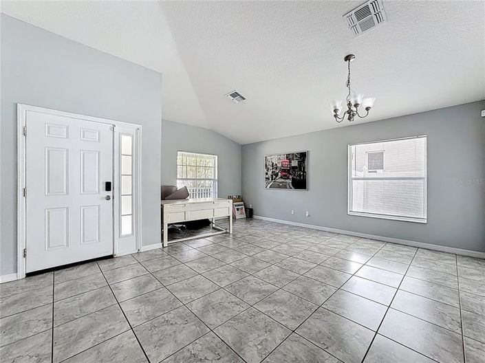 Image No.7-Propriété de 4 chambres à vendre à Kissimmee