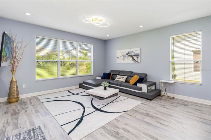 Image No.20-Propriété de 4 chambres à vendre à Kissimmee