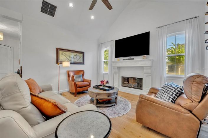 Image No.10-Propriété de 4 chambres à vendre à Winter Park