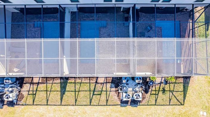 Image No.13-5 Bed Townhouse for sale