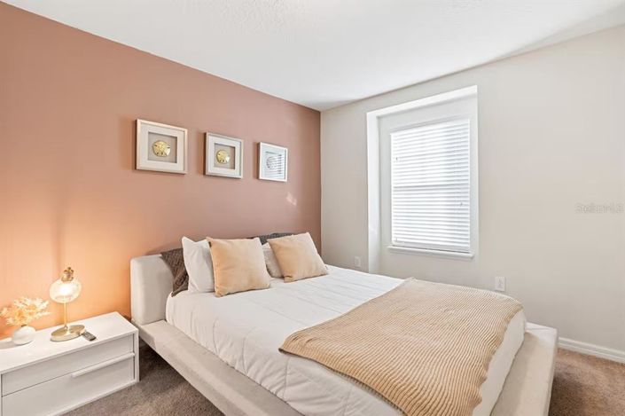 Image No.23-5 Bed Townhouse for sale