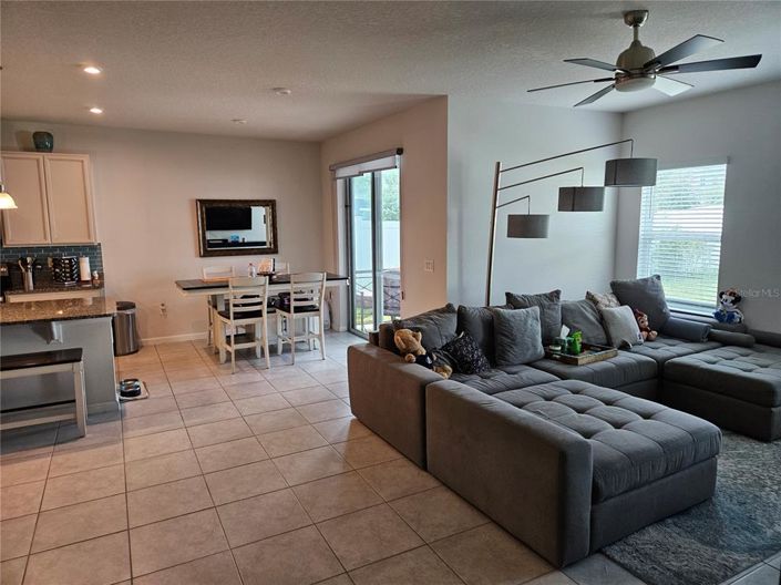 Image No.16-3 Bed Property for sale