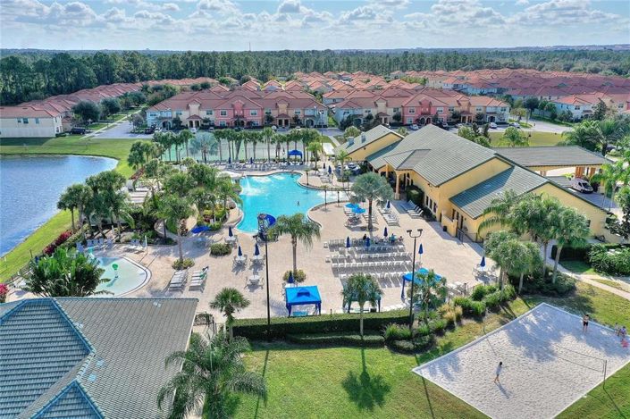 Image No.11-4 Bed Townhouse for sale