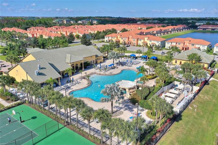 Image No.12-4 Bed Townhouse for sale