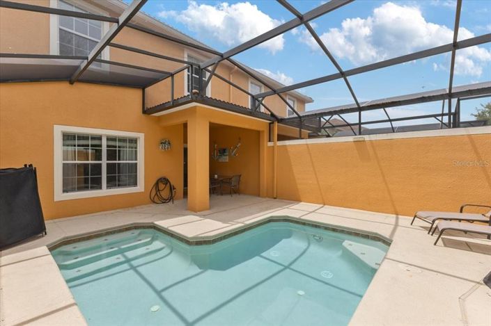 Image No.2-4 Bed Townhouse for sale