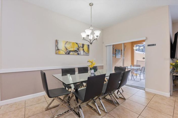 Image No.20-4 Bed Townhouse for sale