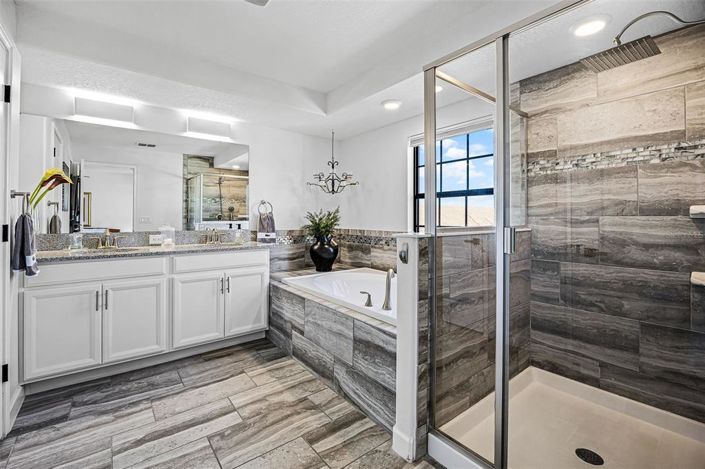 Image No.23-4 Bed Townhouse for sale