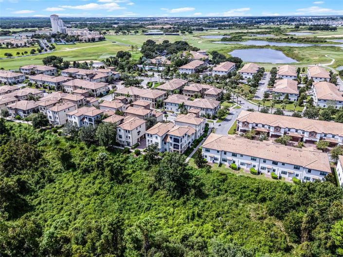 Image No.54-4 Bed Townhouse for sale