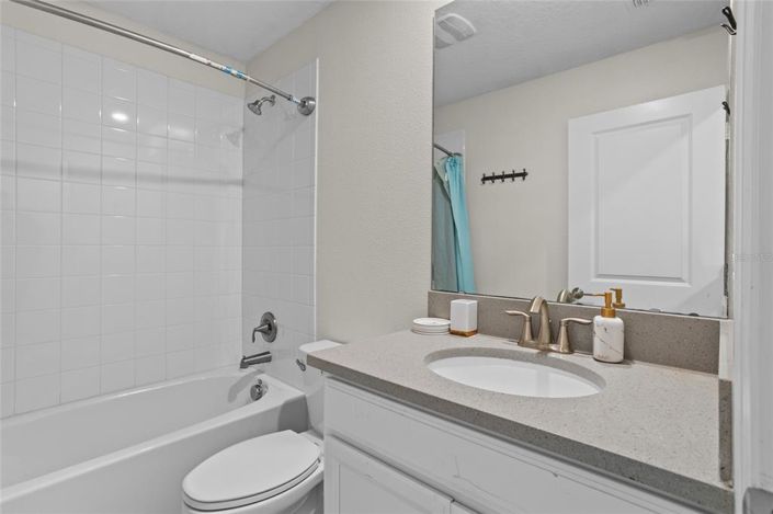 Image No.35-6 Bed Property for sale