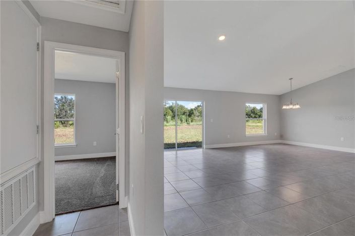 Image No.21-Propriété de 4 chambres à vendre à Kissimmee