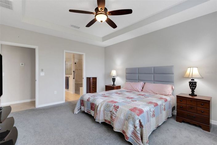 Image No.22-2 Bed Property for sale