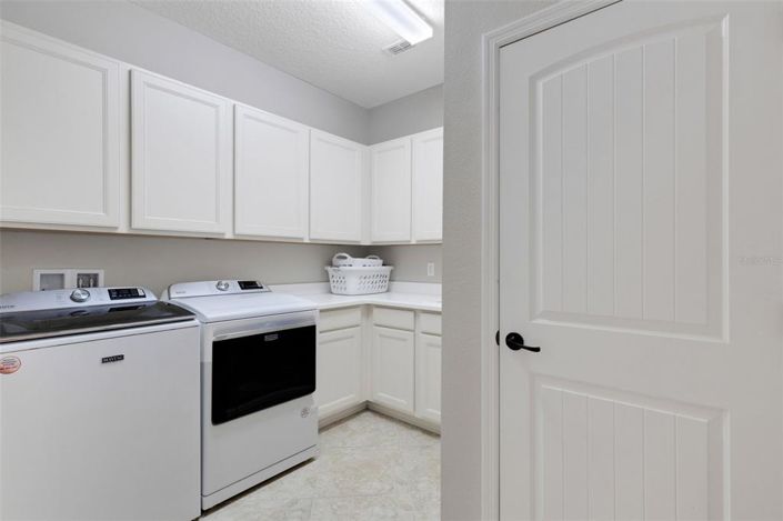 Image No.33-2 Bed Property for sale