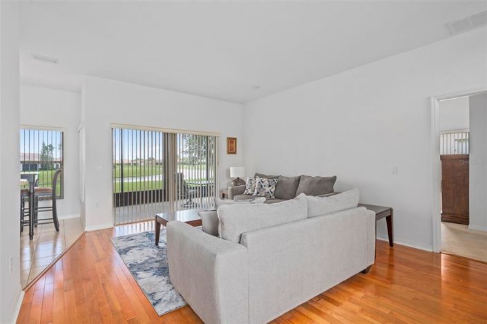 Image No.3-Propriété de 3 chambres à vendre à Kissimmee