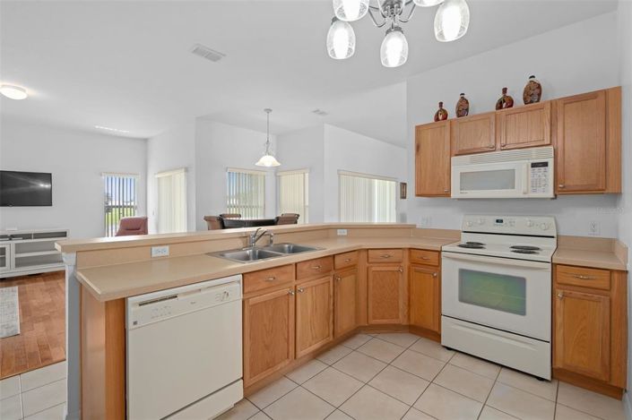 Image No.4-Propriété de 3 chambres à vendre à Kissimmee