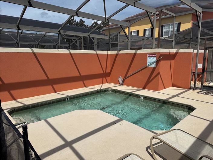 Image No.22-4 Bed Townhouse for sale